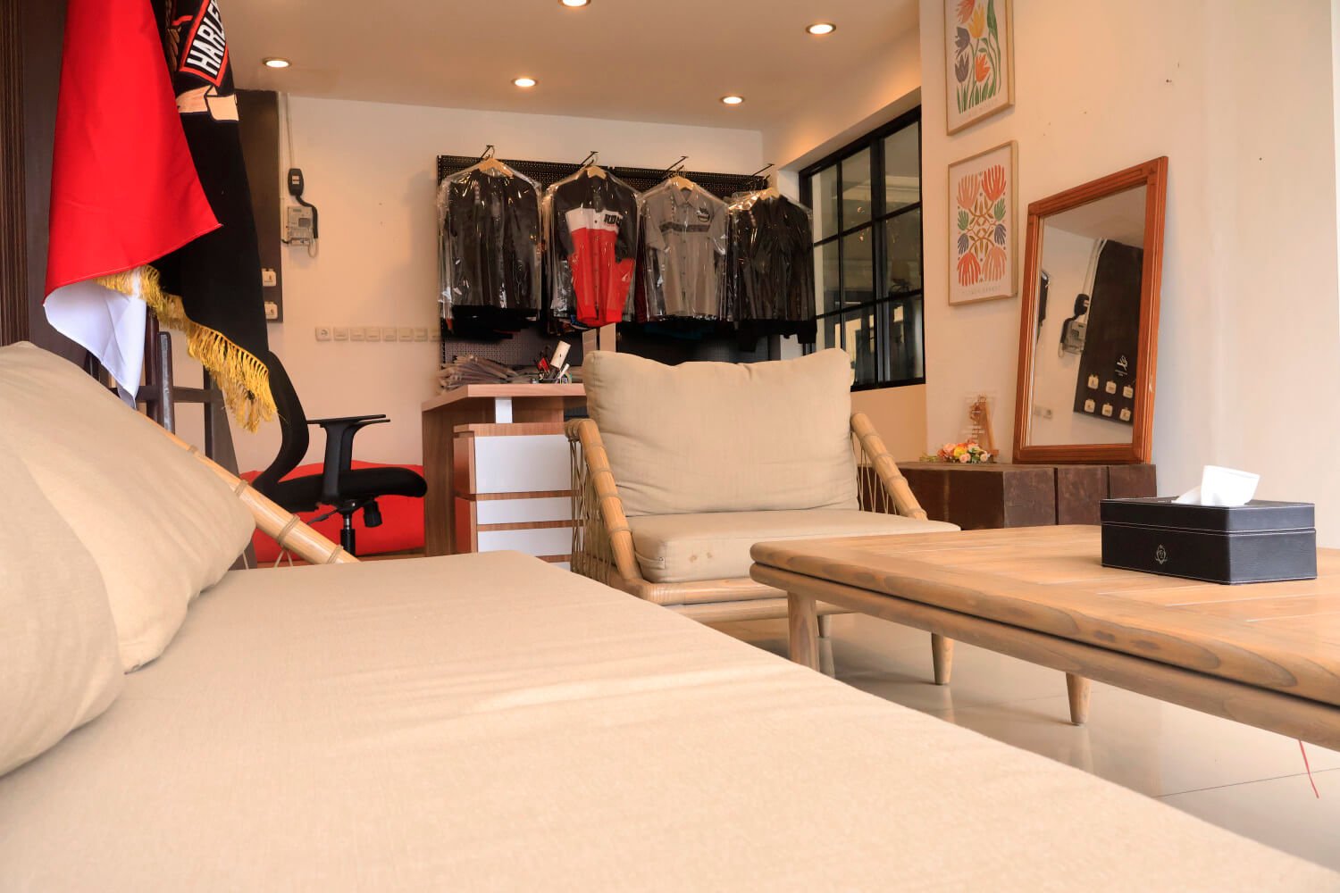 desain ruang sekretariat HDCI cirebon portfolio nuraga interior